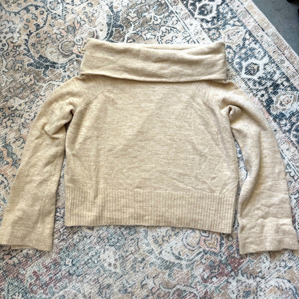 Vici Cream Off Shoulder Women's Sweater - Medium